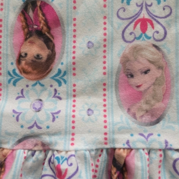 Disney Frozen Nightgown - White with Pink and Blue - Picture 4 of 8